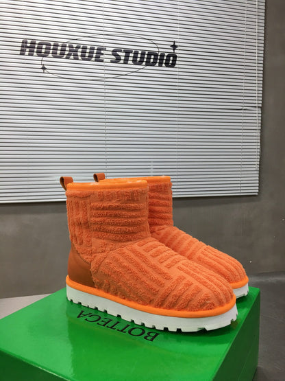 BOT VENET  UGG  Boots  2 color 's