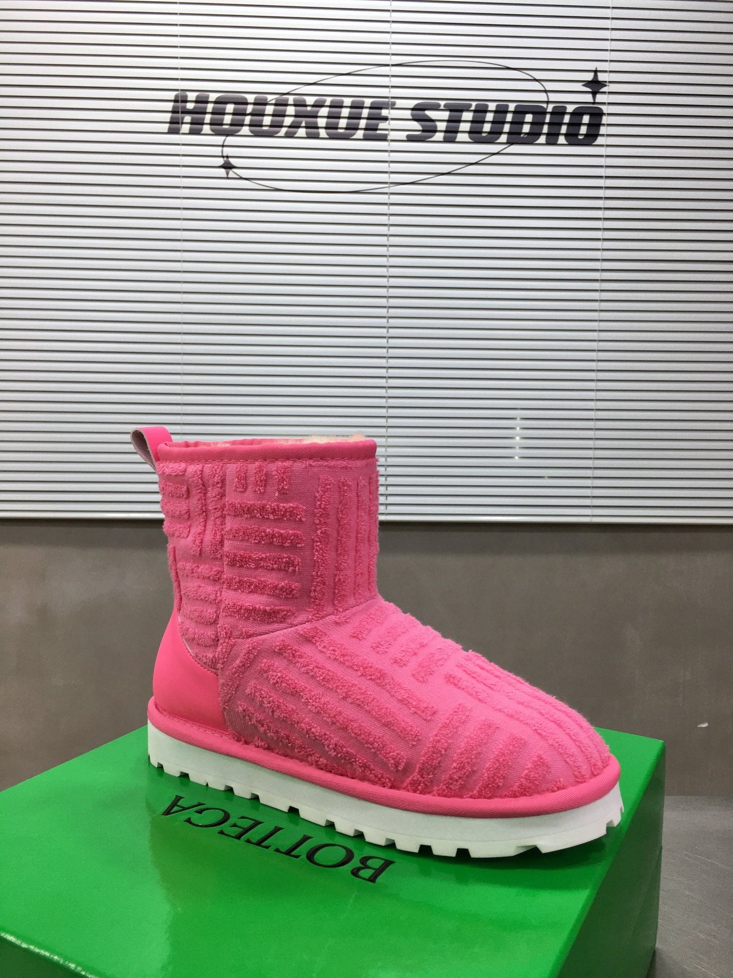 BOT VENET  UGG  Boots  2 color 's