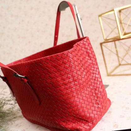 BOT VENET  Tote Bag Red