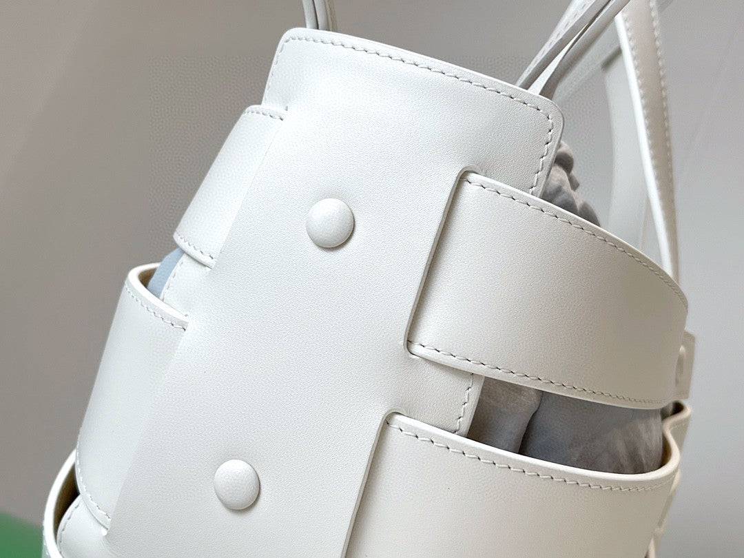 BOT VENET Bag White 2 SIZE 's