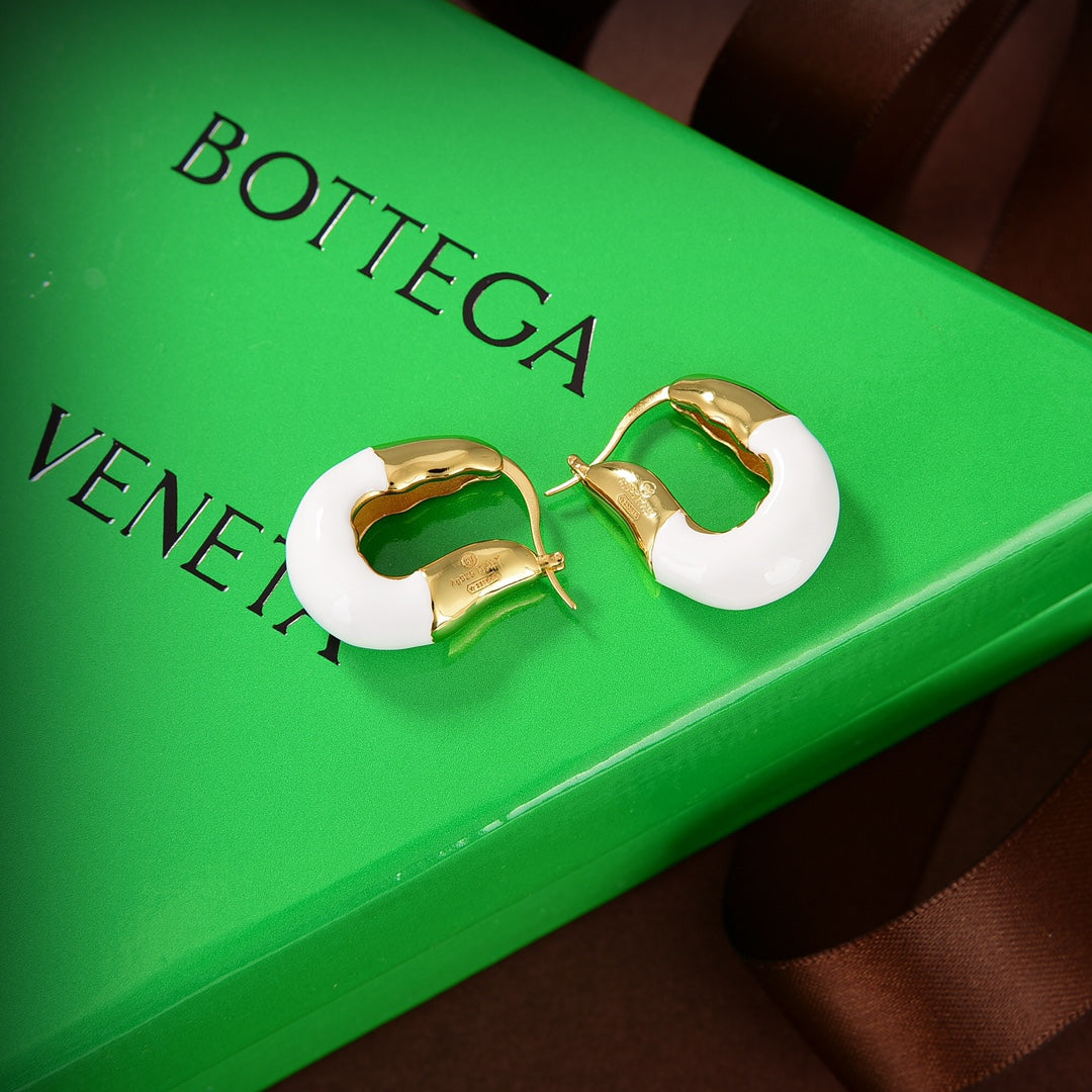 BOT VENET  Earrings 2 color 's
