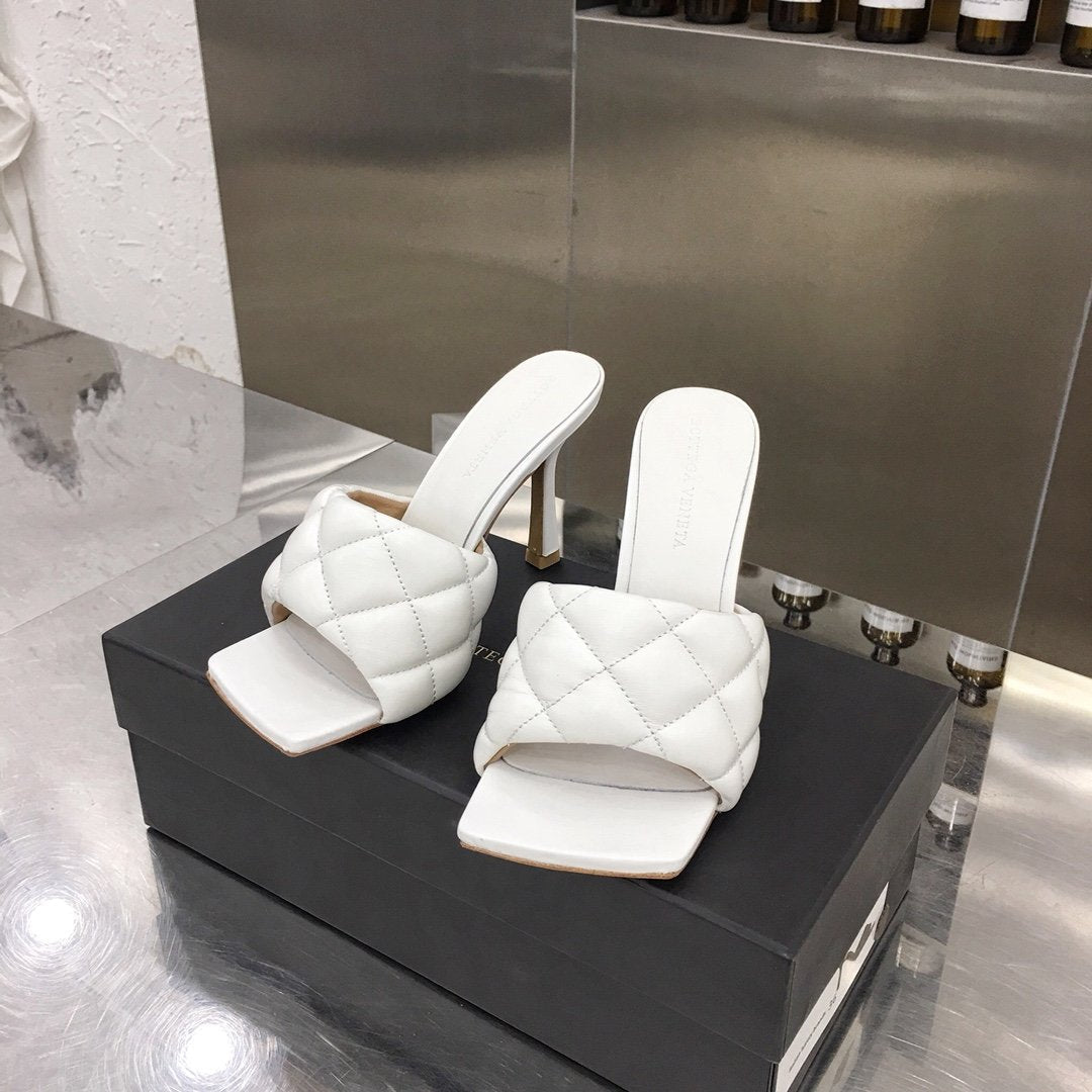 Bot Venet Shoes White Heels Padded