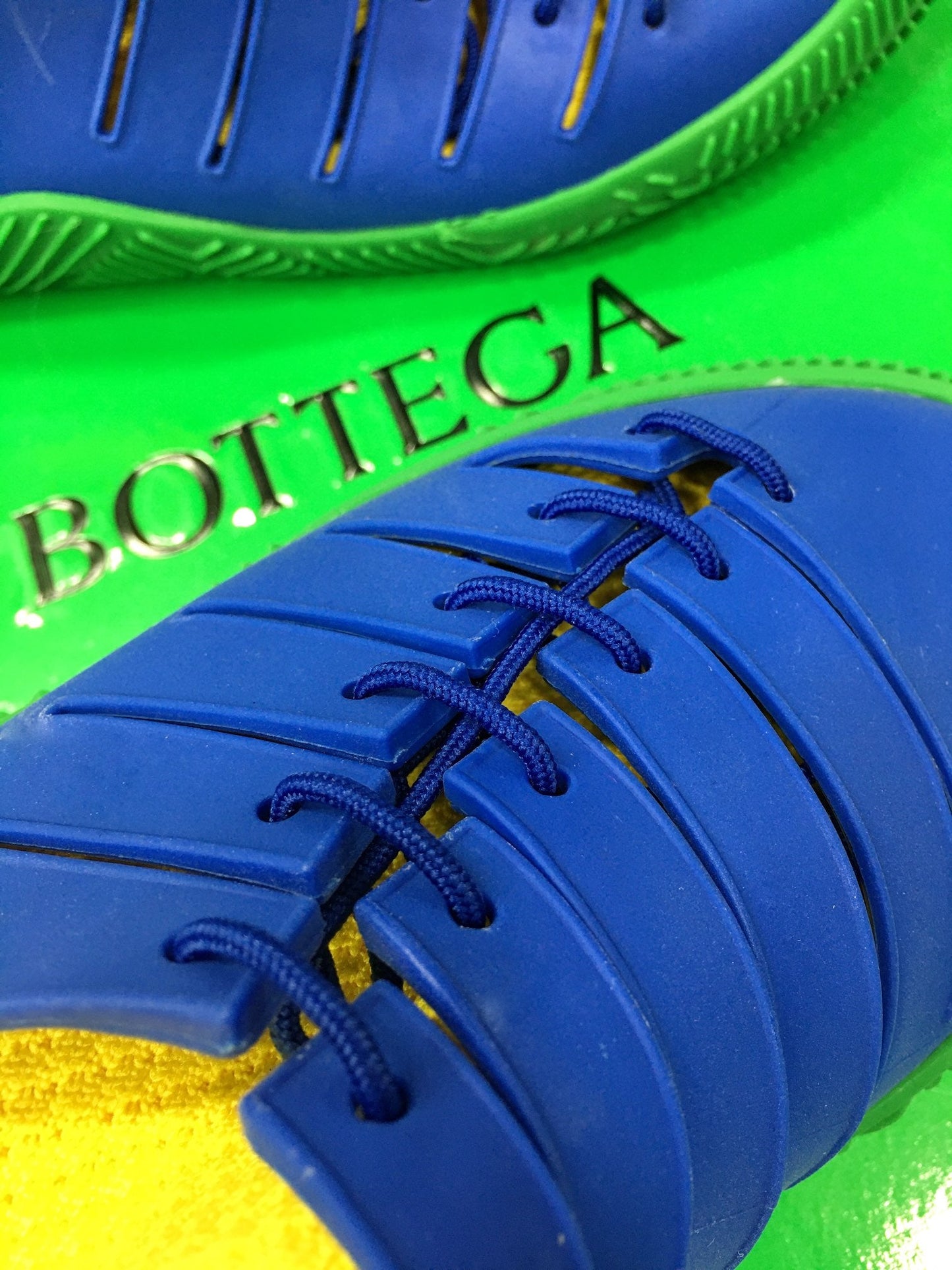 BOT VENET  Sneakers Trainers