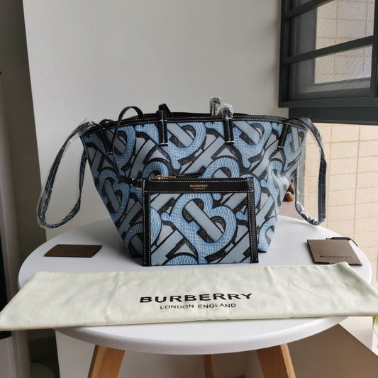 *BURBBER Tote Bag Blue