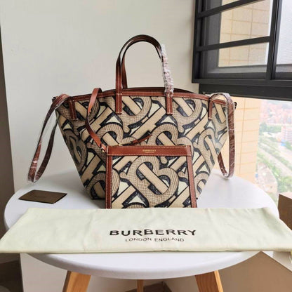 *BURBBER Tote Bag Brown