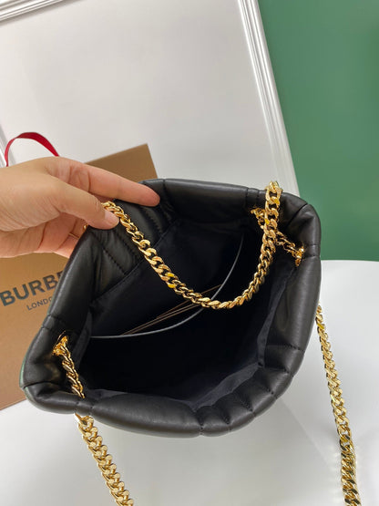 *BURBBER Bag Lola Bucket 30 cm