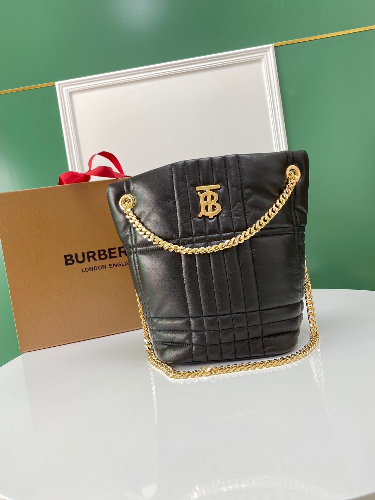 *BURBBER Bag Lola Bucket 30 cm