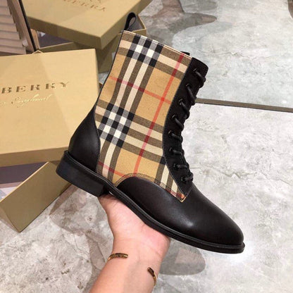 *BURBBER Boots Black