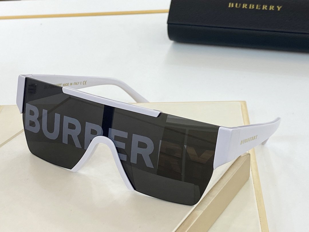 *BURBBER Sunglasses 3 Colors