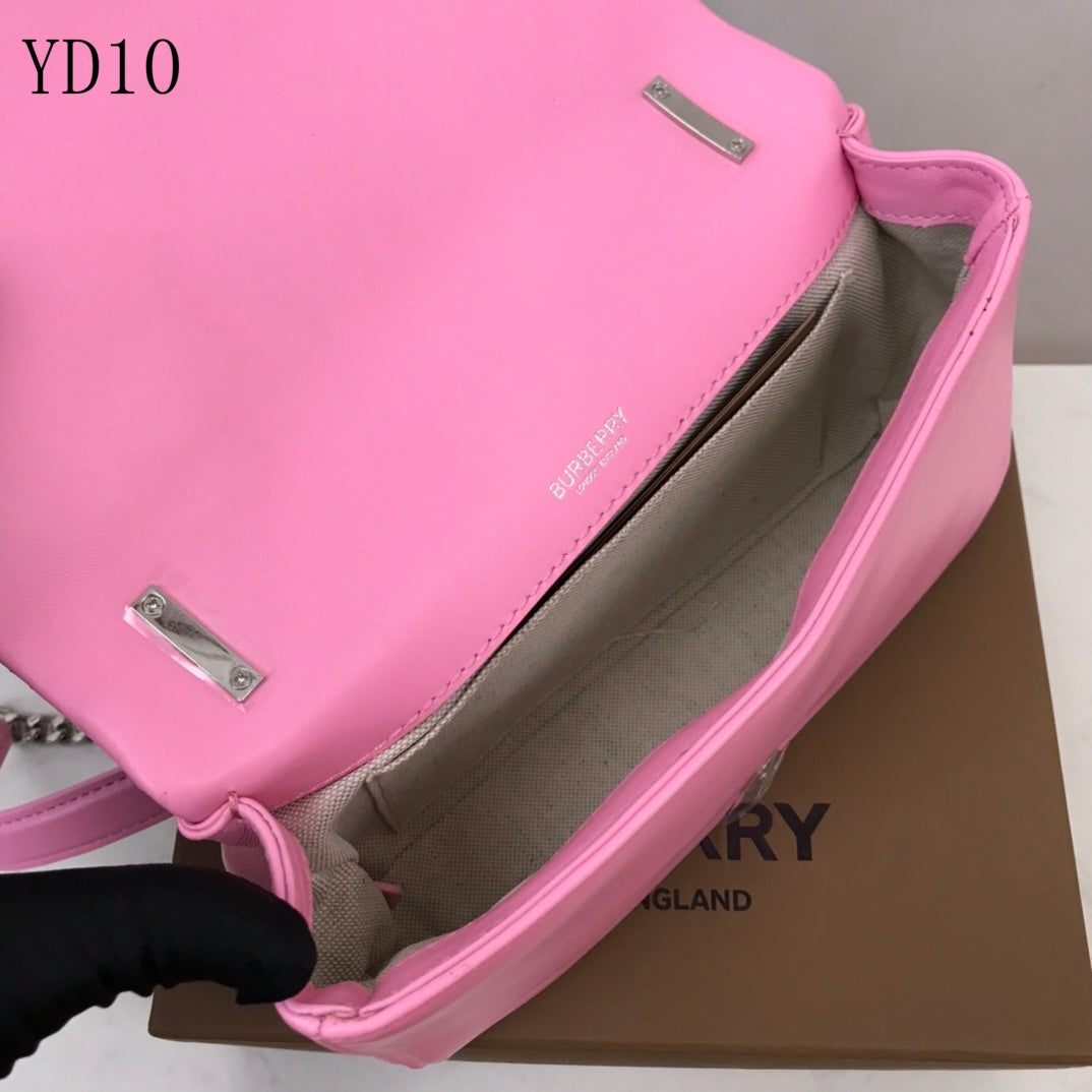 *BURBBER Bag 23  cm  3 color 's
