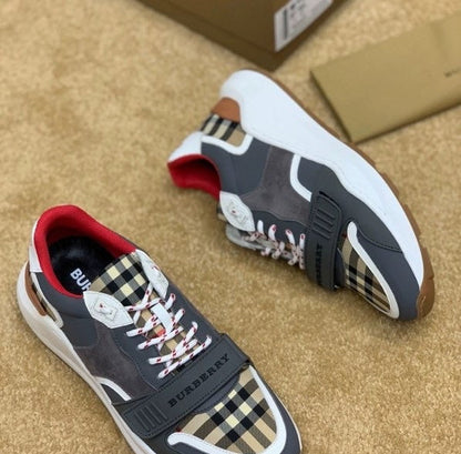 *BURBBER Sneakers