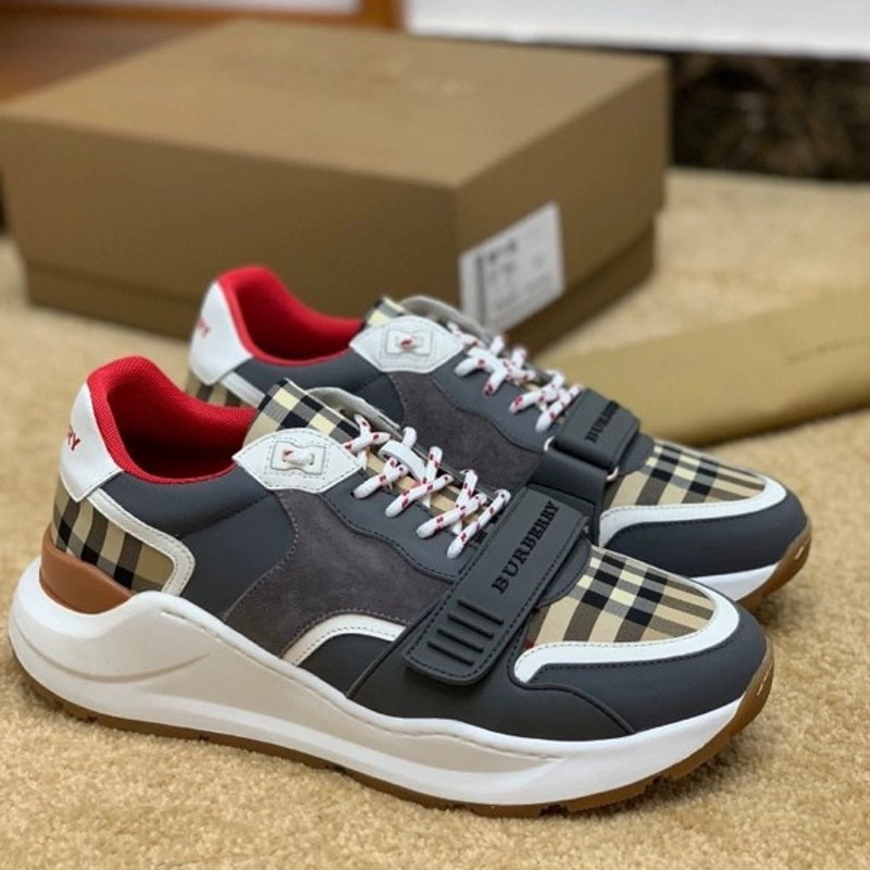 *BURBBER Sneakers