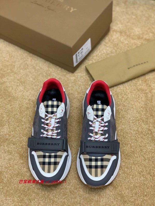 *BURBBER Sneakers