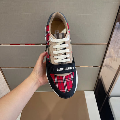 *BURBBER Sneakers Runner