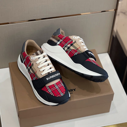 *BURBBER Sneakers Runner