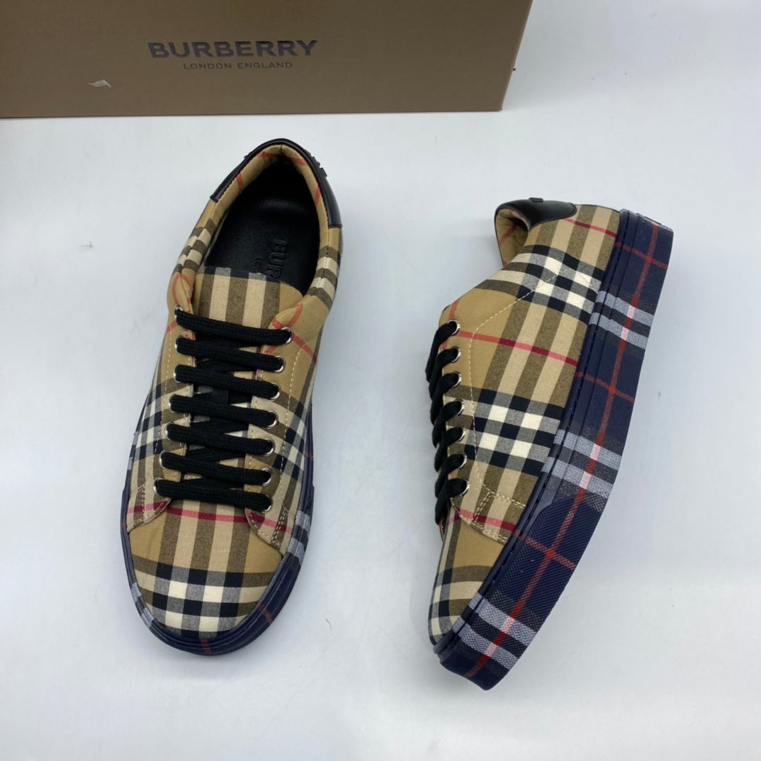 *BURBBER  Sneakers Runner