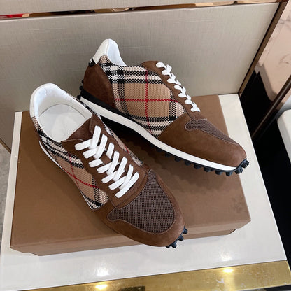 *BURBBER Sneakers Vintage style