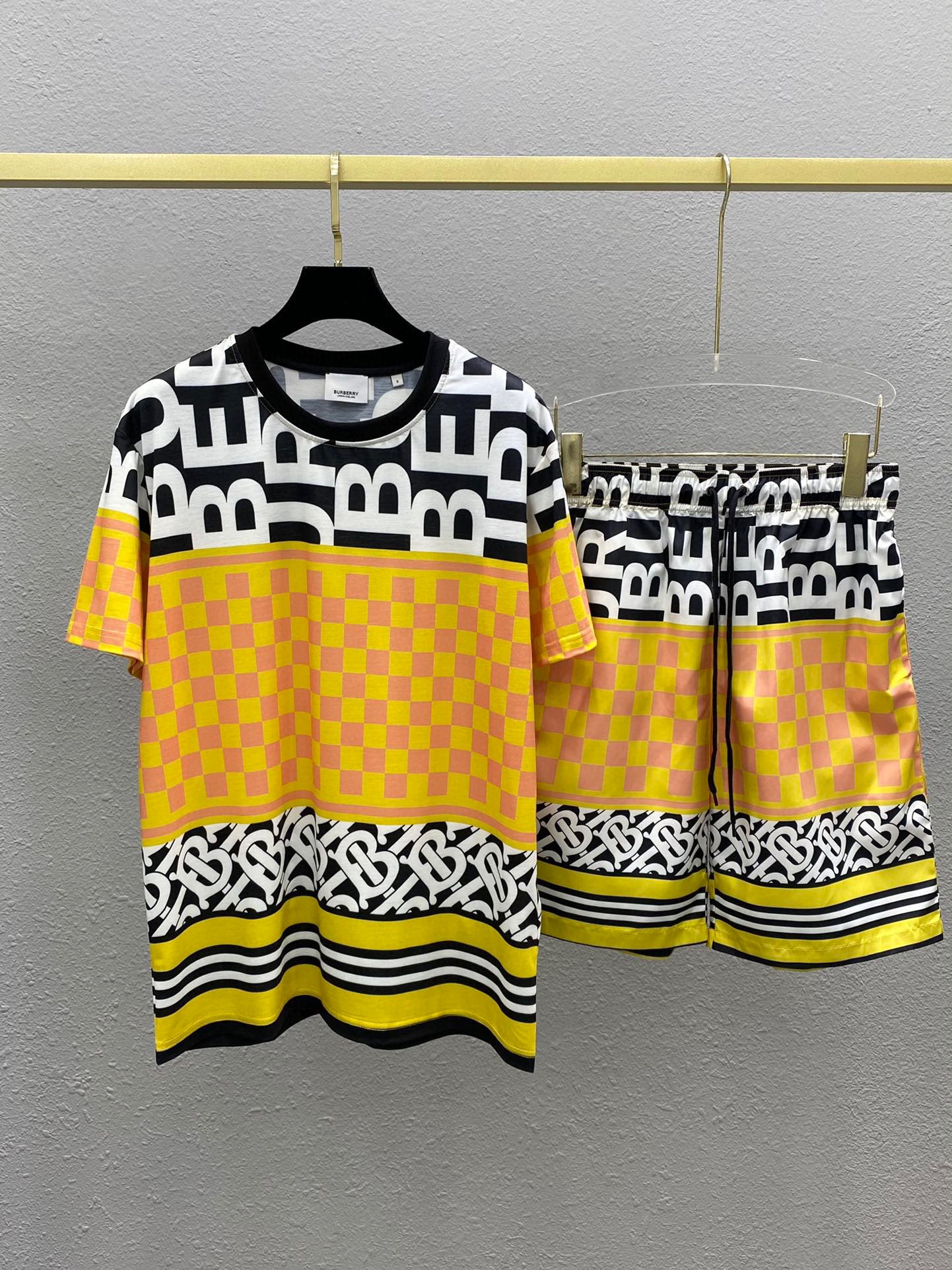 *BURBBER  Sport Suits Activewear