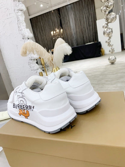 BURBERRY  Sneakers 2 Color 's