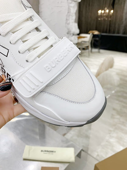 BURBERRY  Sneakers 2 Color 's