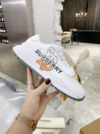 BURBERRY  Sneakers 2 Color 's