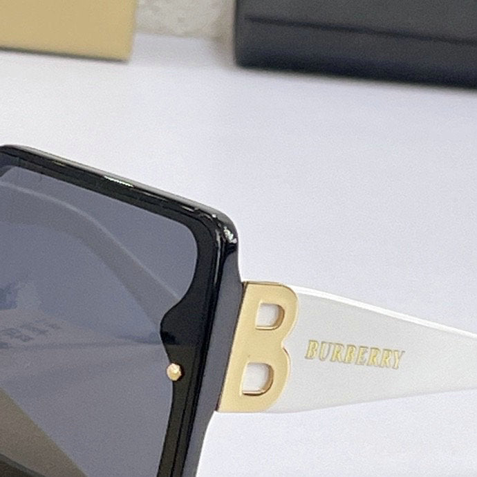 *BURBBER Sunglasses 6 Color 's