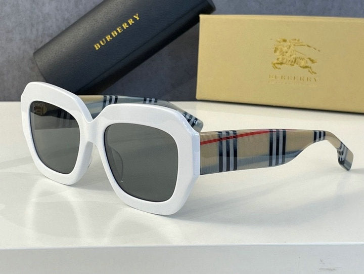 *BURBBER Sunglasses 5 Color 's
