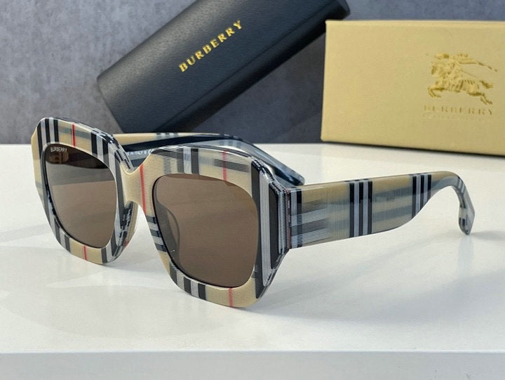 *BURBBER Sunglasses 5 Color 's