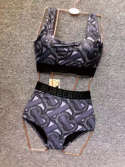 *BURBBER  Underwear Woman Bikini 3  Color 's