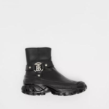*BURBBER Boots Black