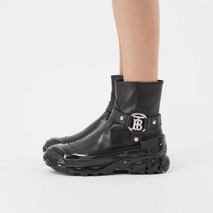 *BURBBER Boots Black