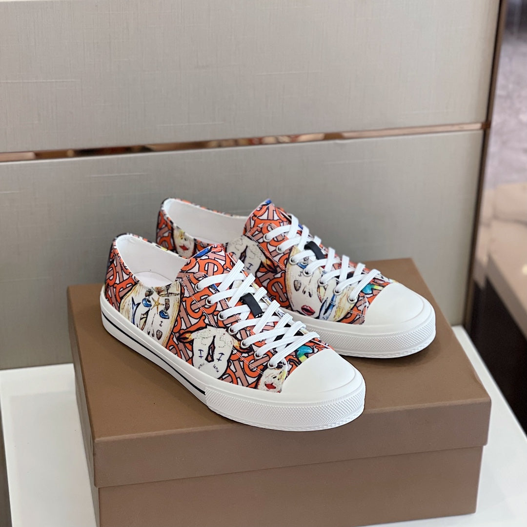 *BURBBER Sneakers Runner