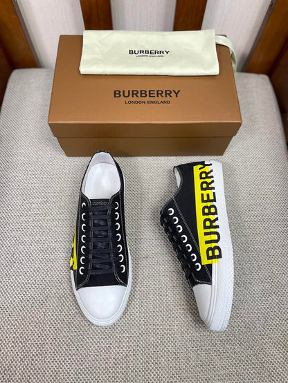 *BURBBER Sneakers