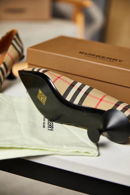 *BURBBER Shoes Plaid