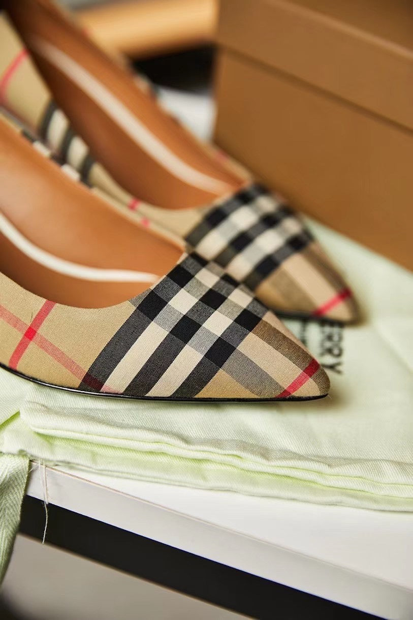 *BURBBER Shoes Plaid