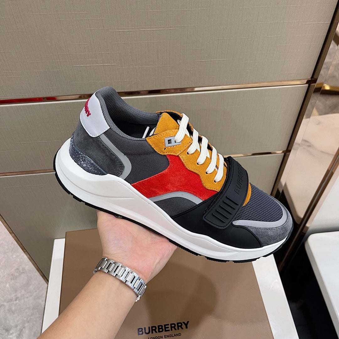 *BURBBER  Sneakers Runner