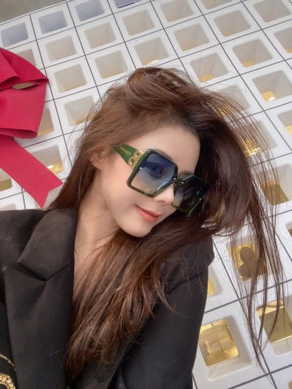 *BURBBER Sunglasses 7 Color 's