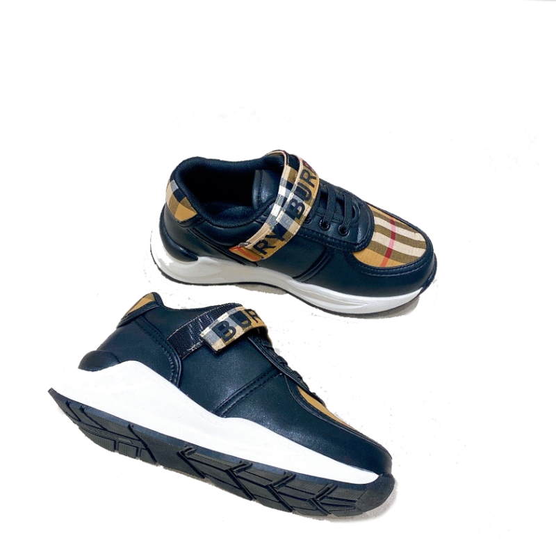 *BURBBER KIDS Sneakers 2 Color 's