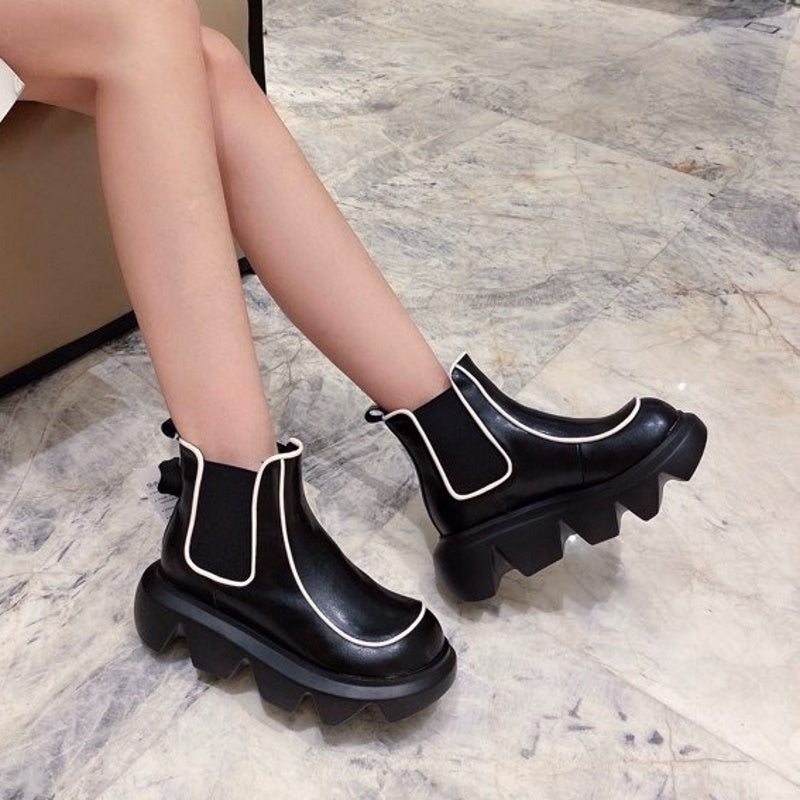 Cel*ine  Boots Black