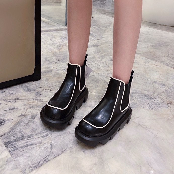 Cel*ine  Boots Black