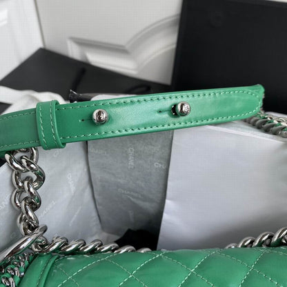 Chl  Bag  Green 2 Size 's