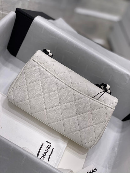 CHL  Bag White 24 cm