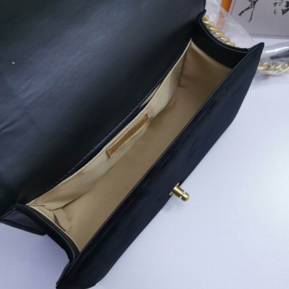 Chl Bag Velvet Black