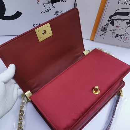 Chl Bag Velvet Red