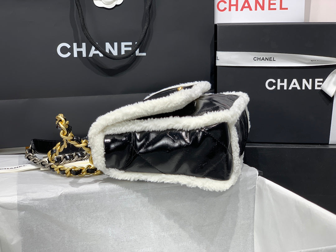 CHL Bag Shearling 25 cm
