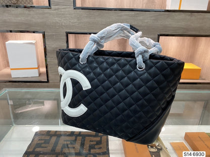CHL Tote Bag 3 Color 's 30 Cm Medium