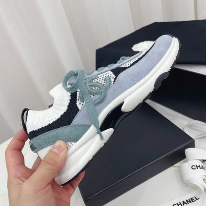CHL  Sneakers