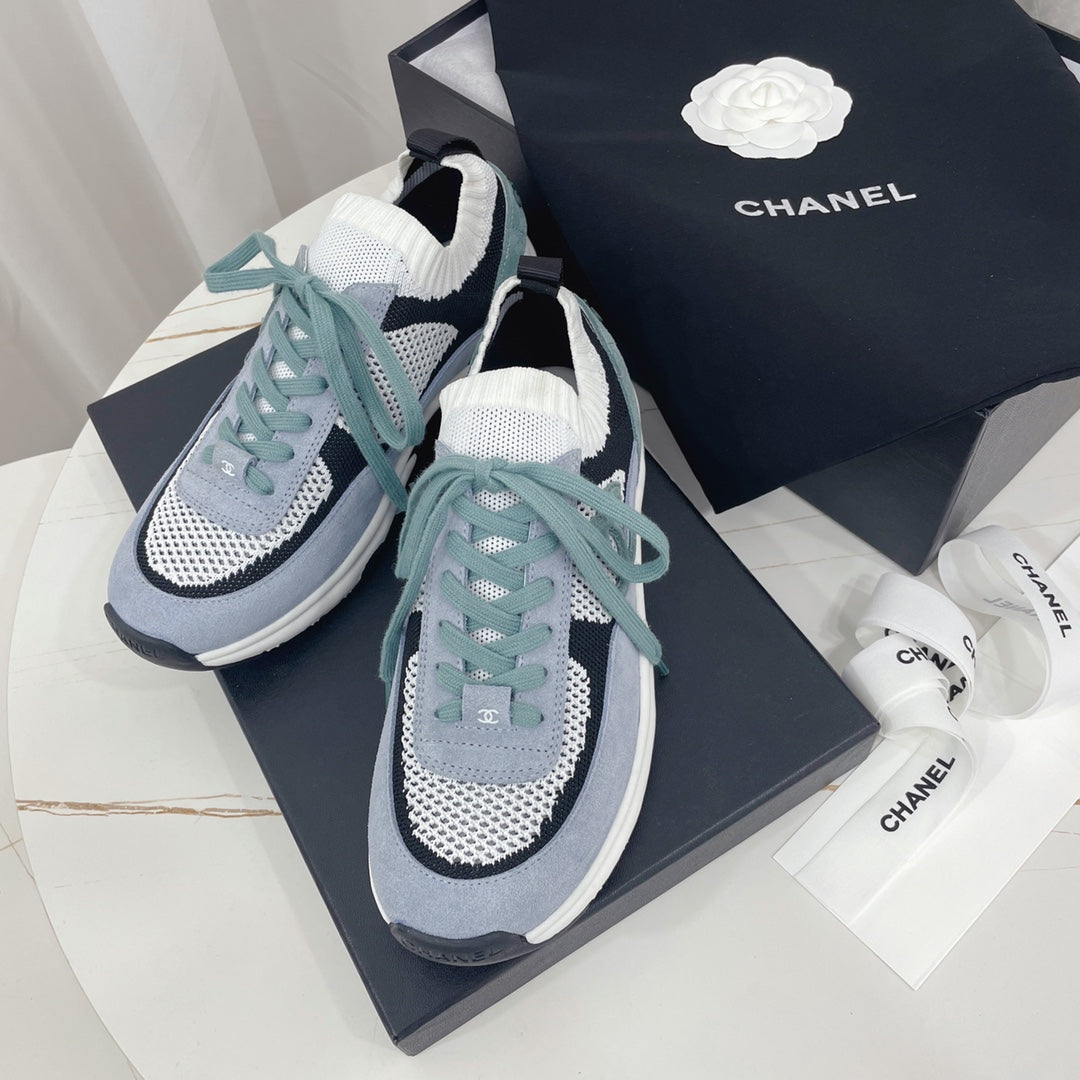 CHL  Sneakers