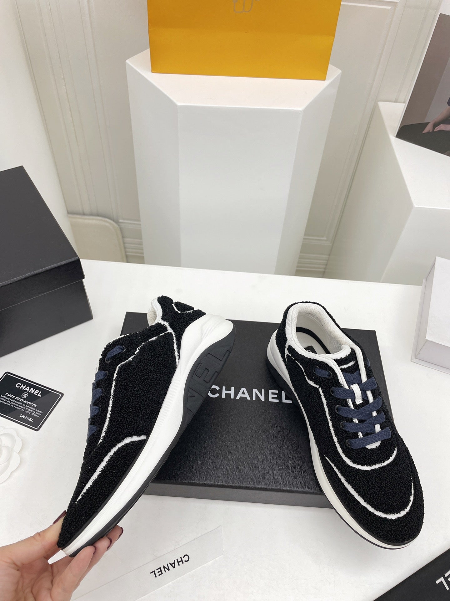 CHL  Sneakers 2 Color 's
