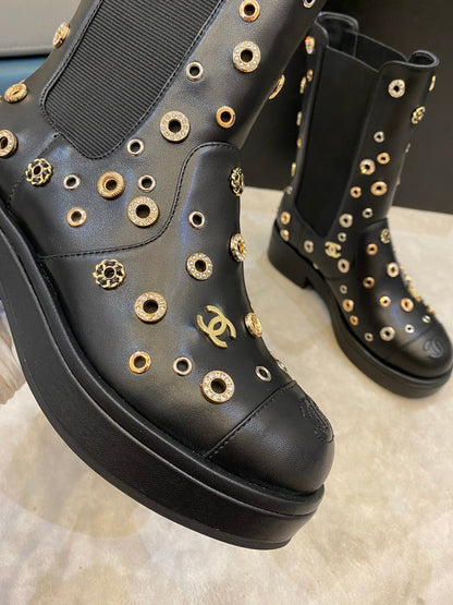 CHL  Boots